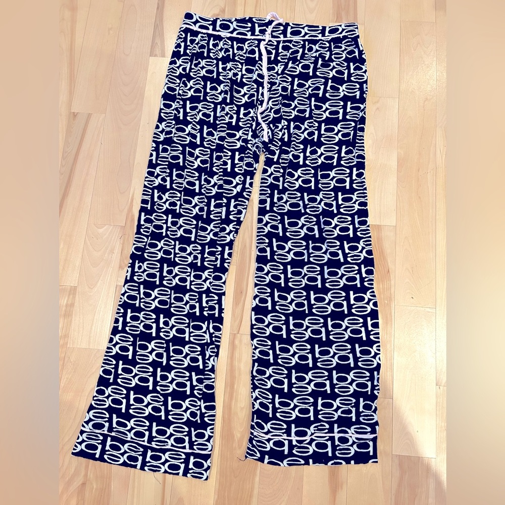 bebe Printed Logo Sleep Pant, NWT, size XL - Black